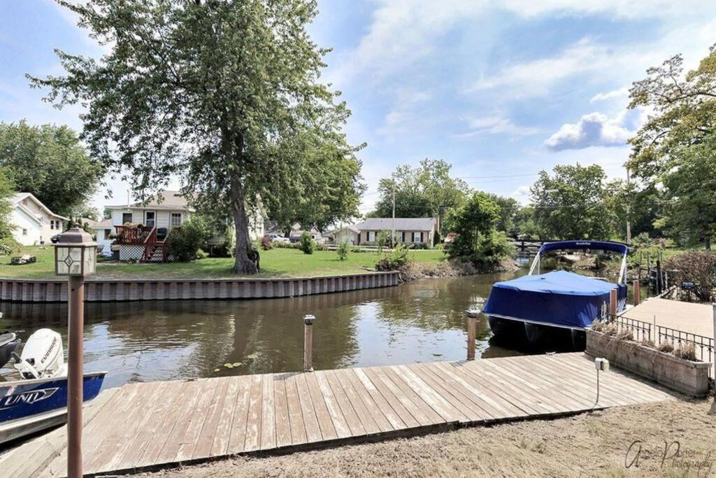 Chain O Lakes Nautical 4Bed 3Bath Waterfront With Bonus Room, Large Deck And Hot Tub Fox Lake Exteriér fotografie