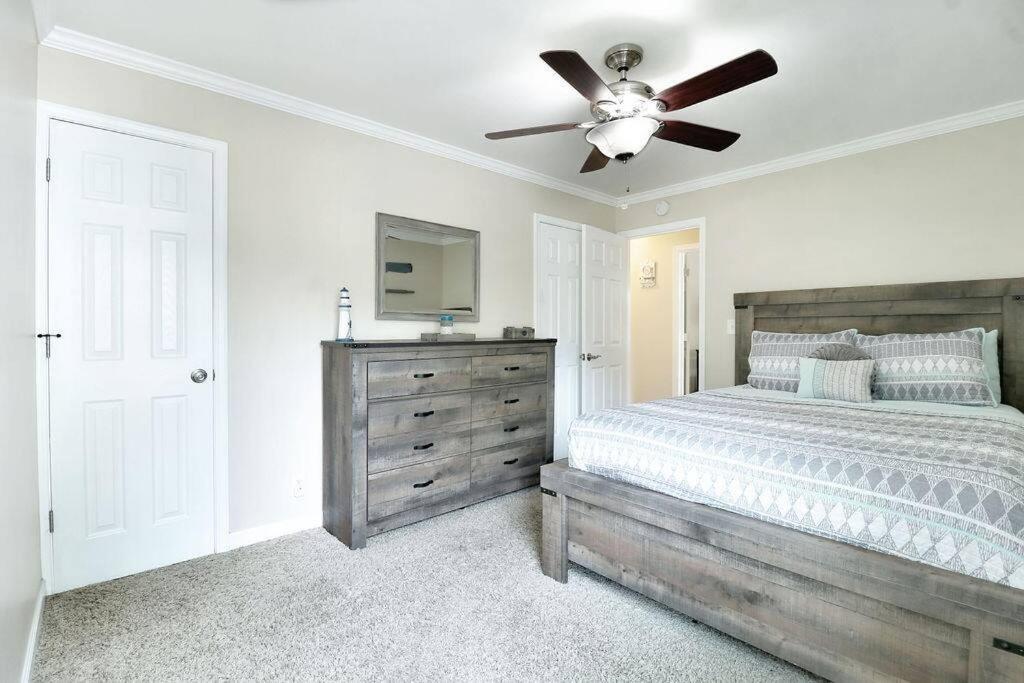 Chain O Lakes Nautical 4Bed 3Bath Waterfront With Bonus Room, Large Deck And Hot Tub Fox Lake Exteriér fotografie