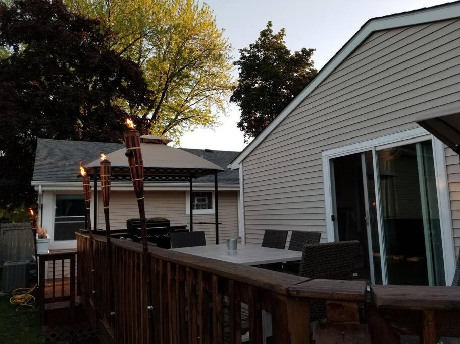 Chain O Lakes Nautical 4Bed 3Bath Waterfront With Bonus Room, Large Deck And Hot Tub Fox Lake Exteriér fotografie