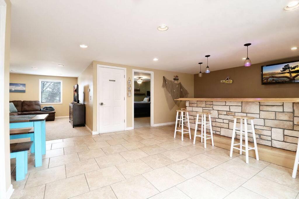 Chain O Lakes Nautical 4Bed 3Bath Waterfront With Bonus Room, Large Deck And Hot Tub Fox Lake Exteriér fotografie